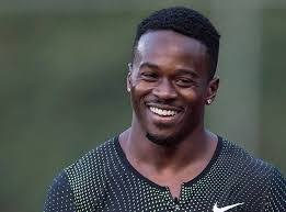 Aaron Brown's Instagram, Twitter & Facebook