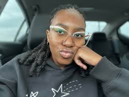 pllllease help ya girl. i follow back…engage….gift out 🤞🏼 all of it. just  want to find solid people so we can win together, fr.