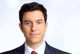 Cecilia vega and tom llamas rotated as anchors of the saturday editions and sunday editions until llamas was named sole weekend anchor in january 2017. Llamas Debuts At Abc News Media Moves