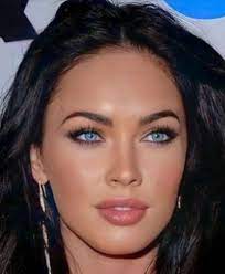 Black hair and brown eyes. How Common Is It For Someone To Have Black Hair And Blue Eyes Quora