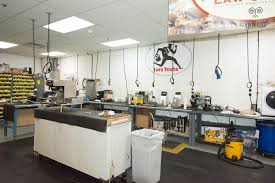 We offer the supply, installation, servicing, and repair of all makes of commercial coffee machines across all parts of the uk. Equipment Service Law Coffee