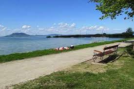 Secure deals and discounts on selected hotels with skyscanner. Ferienhauser Ferienwohnungen Balatonfenyves Interchalet