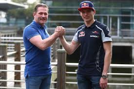 4,835 likes · 14 talking about this. Formel 1 Verstappen Interview Max Hat Es Leichter Als Mick Autobild De