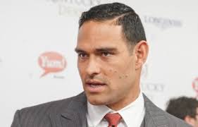 New NFL reporter Taylor Burr turns heads at Kansas City Chiefs games as TV  viewers fall in love