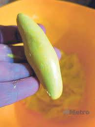 Atau untuk acara kenduri dan majlis? Kuih Ulat Bulu Aneka Warna