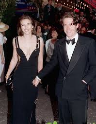 The actress looked stunning in the updated version of the. Elizabeth Hurley Recreates Famous Versace Look From Four Weddings And A Funeral Premiere In 1994 9style
