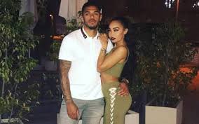 Mixer management‏ @mixermanagement 10 мин.10 минут назад. Andre Gray Switches Clubs After Girlfriend Is Banned From Sitting In Director S Box Sports News
