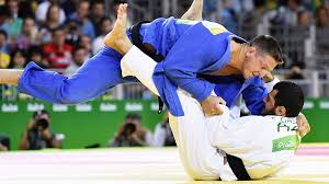 Over 20 million people practice judo, a sport which perfectly unites education and physical activity. Judo Bei Olympia News Ergebnisse Livestreams Sportschau Sportschau De Olympia Sportarten
