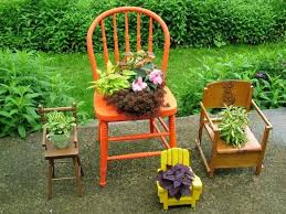 Gartendekoration mit edelrost für deine wohlfühloase durch das ganze jahr dein garten ist einer deiner größten energieplätze zum kraft tanken und wohlfühlen. Deko Im Garten 85 Mobel Accessoires Zum Selbermachen