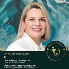 Tia Dent's Instagram, Twitter & Facebook