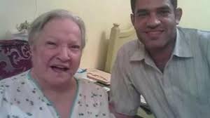 أغاني الفنانة شادية تم الرفع لحساب تسجيلات زمان. Ø¢Ø®Ø± ØµÙˆØ±Ø© Ù„Ù„ÙÙ†Ø§Ù†Ø© Ø§Ù„Ø±Ø§Ø­Ù„Ø© Ø´Ø§Ø¯ÙŠØ© ØªÙ‡Ø² Ù…ÙˆØ§Ù‚Ø¹ Ø§Ù„ØªÙˆØ§ØµÙ„