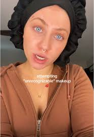 Unrecognizable Makeup Tutorial for Unique Transformations