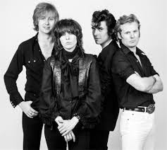 We have 13 albums and 138 song lyrics in our database. Feature Vinyl Corner The Pretenders Pretenders Music Musings Such