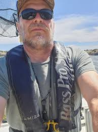 What type of life jacket is everyone who fishes wear