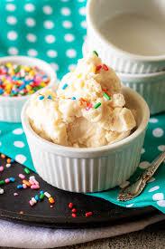 If the simple recipe above is too simple, you can prepare a good ice cream without cream, using yogurt instead. 5 Minute Ice Cream In A Bag 4 Sons R Us