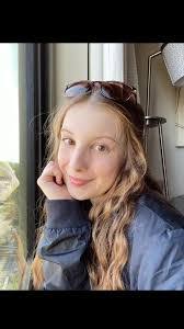 Alana Shea's Instagram, Twitter & Facebook