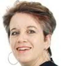 Karen Stagg's Instagram, Twitter & Facebook