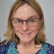 Shelley Spangler's Instagram, Twitter & Facebook