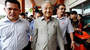 Puncak acara diisi pidato oleh pm najib razak. Malaysia Memanas Mahathir Mohamad Anwar Ibrahim Minta Perdana Menteri Mundur Dunia Tempo Co