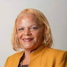 Tamra Cobb's Instagram, Twitter & Facebook