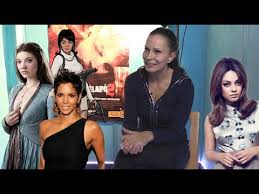 Pikali gerda kulcsfontosságú szerepet alakított a jóban rosszban sorozatban, melynek vége a forgatásainak. Pikali Gerda Archer Tronok Harca A Rejtely Dexter Mila Kunis Halle Berry Szinkron Interju Youtube