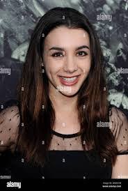 Hannah Marks's Instagram, Twitter & Facebook