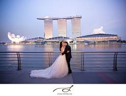Top 10 Pre Wedding Photoshoot Locations In Singapore The Wedding Vow Wedding Photoshoot Wedding Photos Anniversary Photoshoot