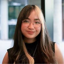 I'm happy to share that I've started a new position as the Alumni Relations  and Gift Processing Coordinator at the University of Pennsylvania Carey Law  School!