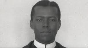 Winston Dickson's Instagram, Twitter & Facebook