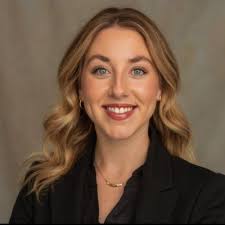 TBD if my future job will be remote, hybrid, or on-site. If I'm remote, I'd  love to routinely work at coffee shops and coworking spaces. Comment your  recs below! 👇 📷: @