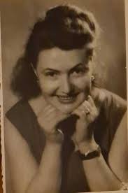 With great thanks to Philip Bloomfield for coloring this photo of  Ann-Margret that I had in black and white!