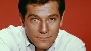 Skådespelaren George Segal är död