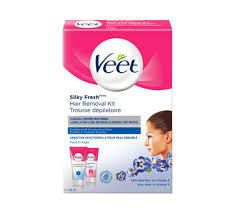 Enriched with rice oil & grape seed extract to gently but effectively remove hair as well as moisturize & nourish the skin leaving it soft and smooth to the touch. Silky Fresh Face Hair Removal Kit Sensitive Skin 2 X 50 Ml Veet Depilatory Cream Jean Coutu