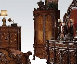 Acme 23160, acme dresden, gold finish bedroom set, victorian collection, leather tufted headboard, bedroom furniture. 12140 Acme Dresden Cherry Oak Bedroom Collection