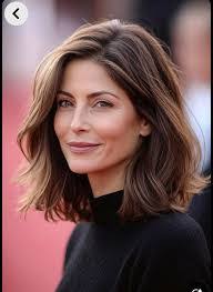 Luann Gray's Instagram, Twitter & Facebook