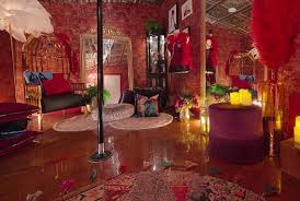 How to Build a Sex Room: This Raunchy Interior Design Show Is Everyones  New Netflix Obsession | Glamour