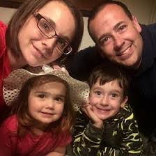 Amanda Borsuk's Instagram, Twitter & Facebook