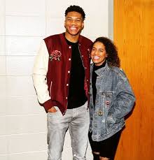 Mariah riddlesprigger and giannis antetokounmpo have been romantically involved into a relationship for a long time. Quick Celeb Facts Mariah Riddlesprigger Wiki Age Height Boyfriend Net Worth Baby