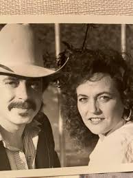 BE NOBODY'S DARLING BUT MINE (The late great Gary Hogue playing steel