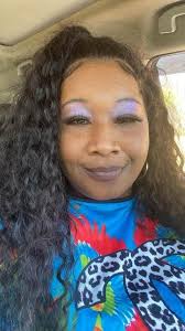 Invitation to enjoy African families' presents