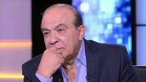 هادي الجيار، الذي ذاع صيته بعد مشاركته في مسرحية مدرسة المشاغبين، ترك مكانه فارغا في مسلسل موسى، الذي بدأت أعمال تصويره أخيرا في العاصمة المصرية القاهرة، تمهيدا لعرضه في رمضان المقبل، وها هو يودع زملاء له بعد أن غادر مشهد الحياة. ÙˆÙØ§Ø© Ø§Ù„ÙÙ†Ø§Ù† Ø§Ù„Ù…ØµØ±ÙŠ Ù‡Ø§Ø¯ÙŠ Ø§Ù„Ø¬ÙŠØ§Ø± Ù…ØªØ£Ø«Ø±Ø§ Ø¨Ø¥ØµØ§Ø¨ØªÙ‡ Ø¨ÙÙŠØ±ÙˆØ³ ÙƒÙˆØ±ÙˆÙ†Ø§ ØµØ­ÙŠÙØ© Ø§Ù„Ø®Ù„ÙŠØ¬