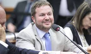 + add or change photo on imdbpro ». Filho Do Pastor R R Soares E O Mais Cotado Para Assumir Pasta De Cultura Do Governo Jornal O Globo