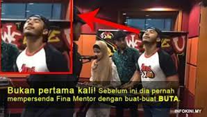 Bicara kes hina bapa watson nyambek 4 julai depan pengacara dan penerbit rancangan sukan tak sentral telah dihadapkan ke mahkamah sibu pagi tadi atas tuduhan menghina bapa kepada pelari pecut, watson nyambek, dalam rancangan yang disiarkan oleh stesen televisyen tv3 pada april lalu. Borneo Azizul Ammar Tak Serik Selepas Hina Bapa Watson Facebook
