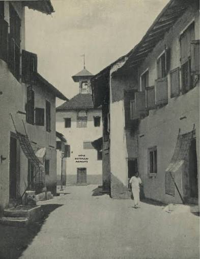 The synagogue at the end of a quiet lane in the old Jewish quarter of Cochin, Kerala. Photograph circa 1930s. Latest photo in the comments section .