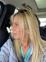 Hazel Tobin's Instagram, Twitter & Facebook