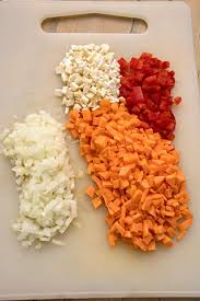 Reteta pilaf de orez simplu de post. Pilaf De Orez Cu Aripioare De Pui Si Legume Diva In Bucatarie