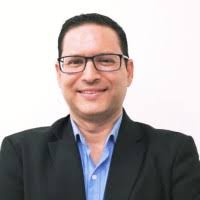 9400+ perfiles de «James Jim»