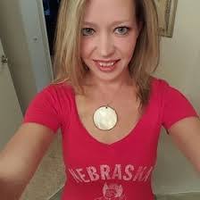 Shauna Whitney's Instagram, Twitter & Facebook