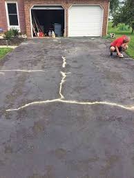 How To Fill Driveway Cracks Driveway Repair Driveway Asphalt Driveway