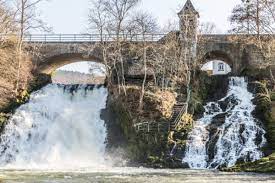 Add 250 ml of spa cleaner to the water 24 hours before you intend to replace it. Het Bruist Weer In Spa Reis Co